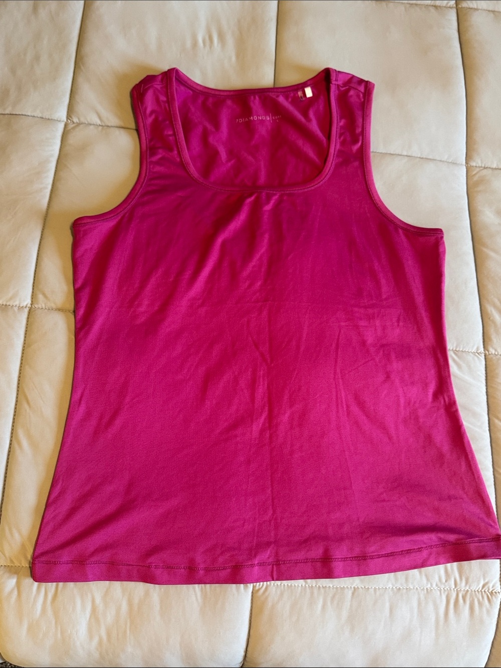 7 Diamonds Women's Bright Fuchsia Scoop Neck Tank
